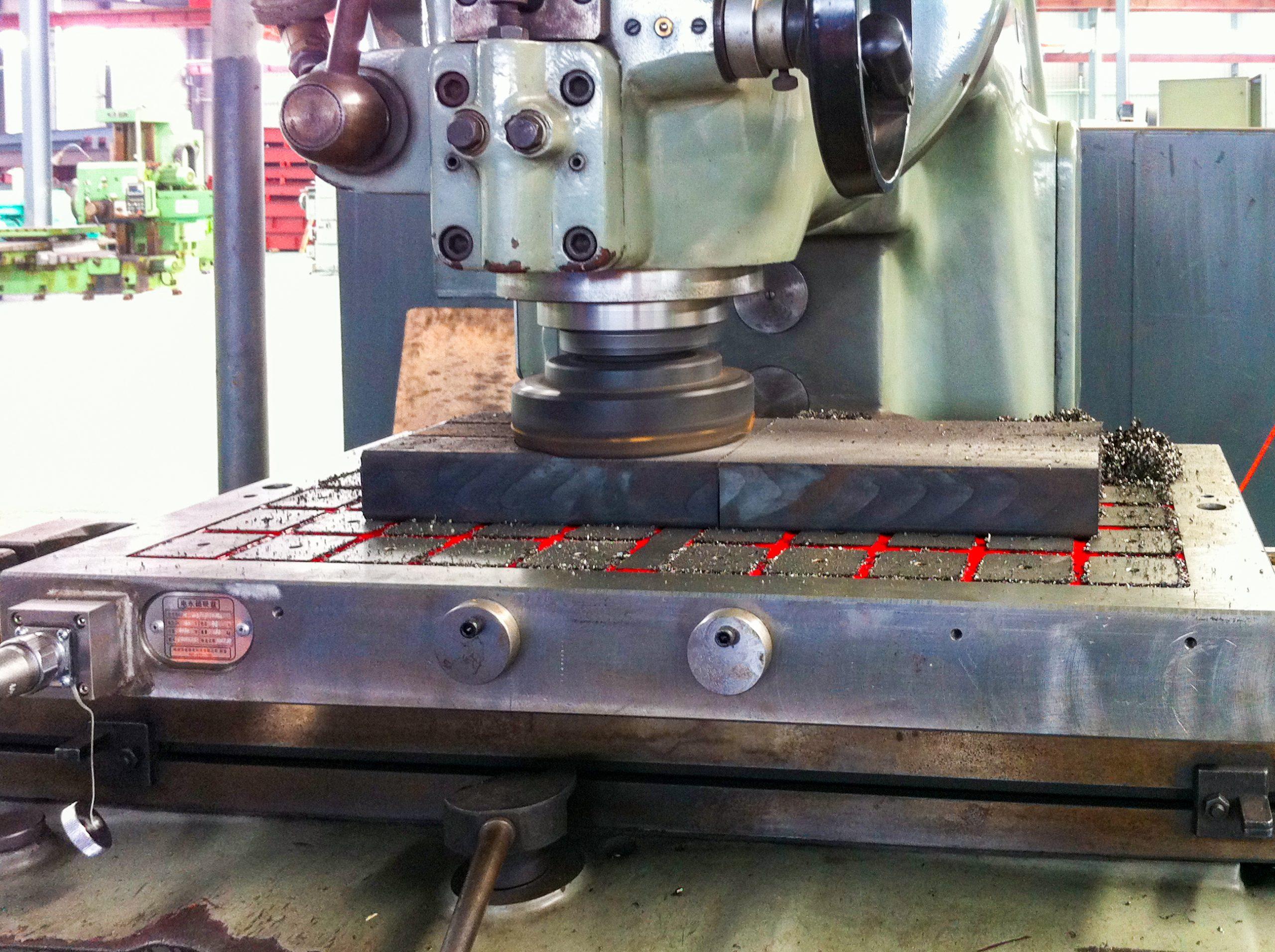 Chuck for Milling