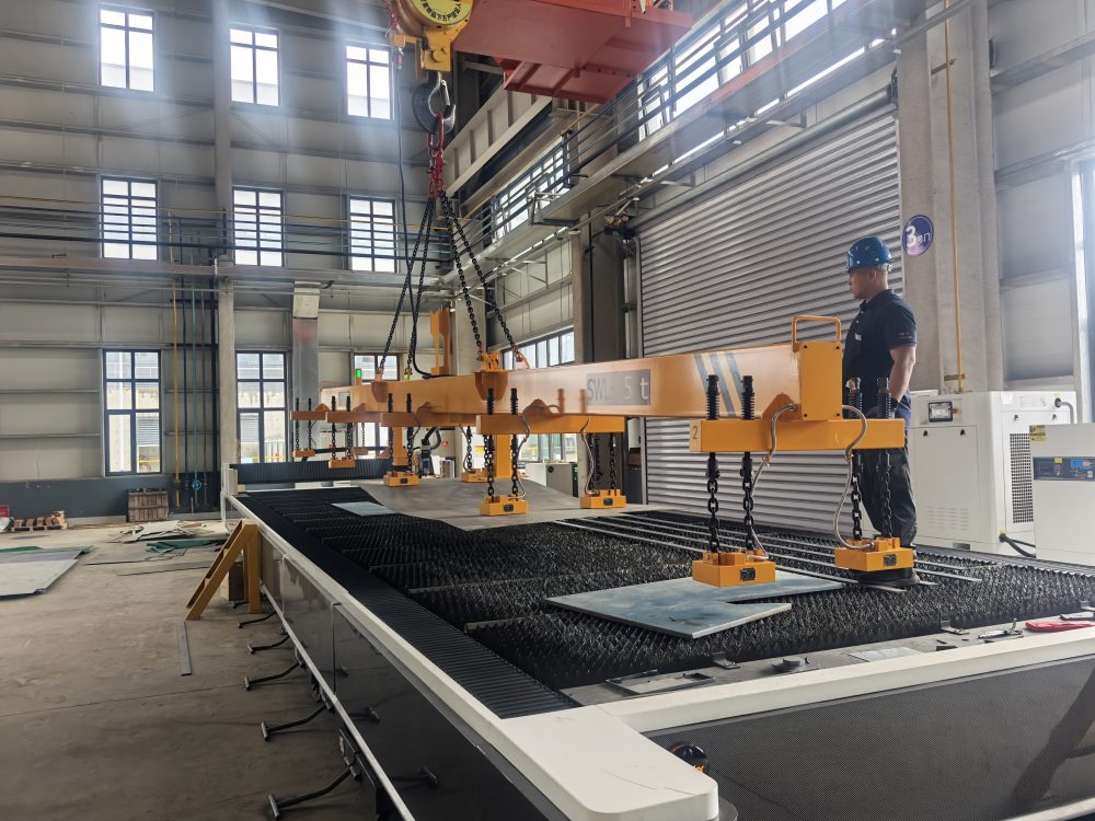 afe metal sheet transport, Efficient plate handling, Industrial magnet lifting, Heavy plate moving equipment