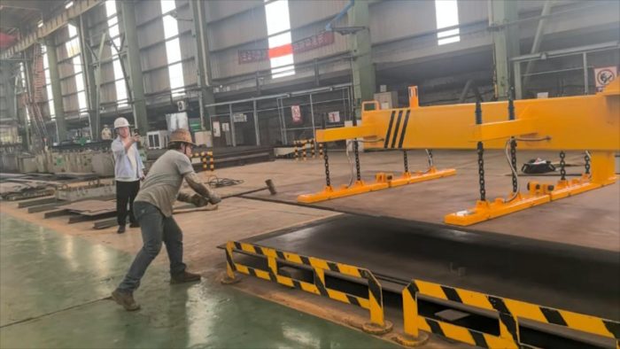 Magnetic Lifter Designed for Steel Structure Company