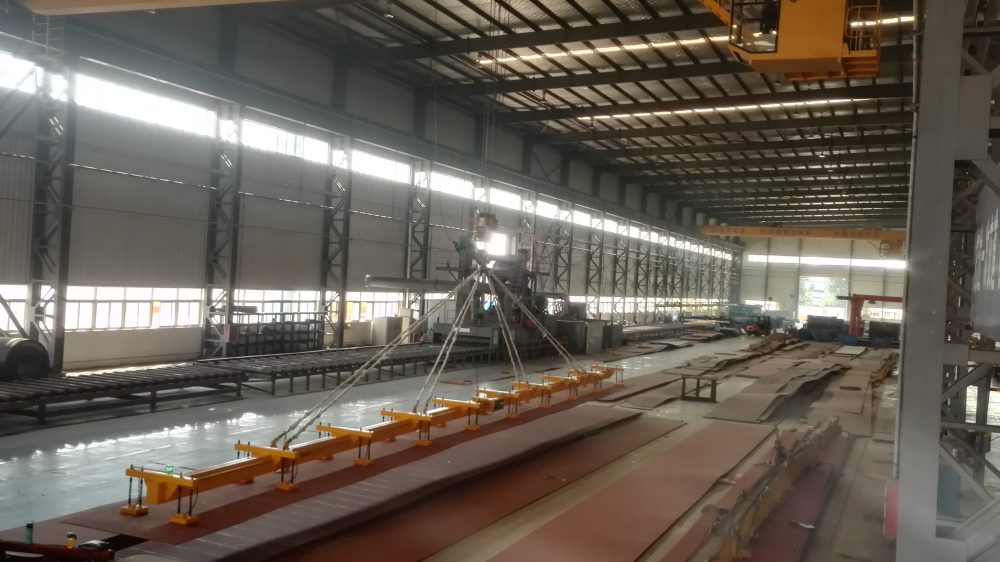 EOT Crane with Magnetic Lifting Beam for Steel Handling